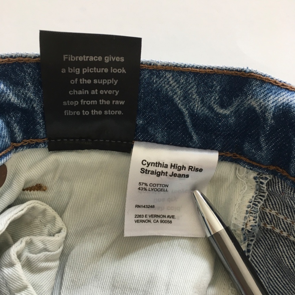 NWT Reformation Cynthia High Rise Straight Jeans in Colorado Sz 29 Button Fly - Picture 15 of 16